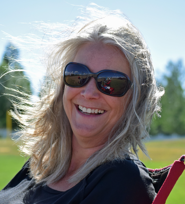 Sarah enjoys spending her time away from work snow skiing, hiking, and watching her sons play competitive sports!